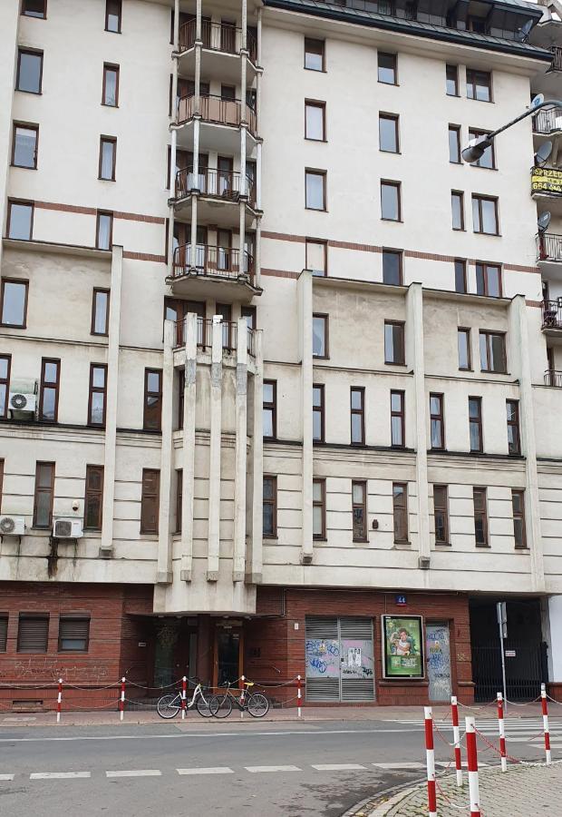 Apartament Twarda Apartman Varsó Kültér fotó